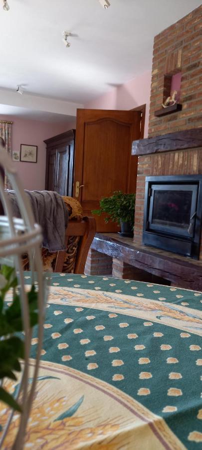 Gite Les Sittelles Tenneville Exteriér fotografie